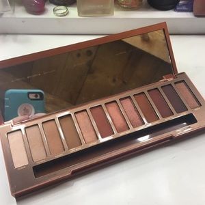 Urban Decay Naked Heat Palette